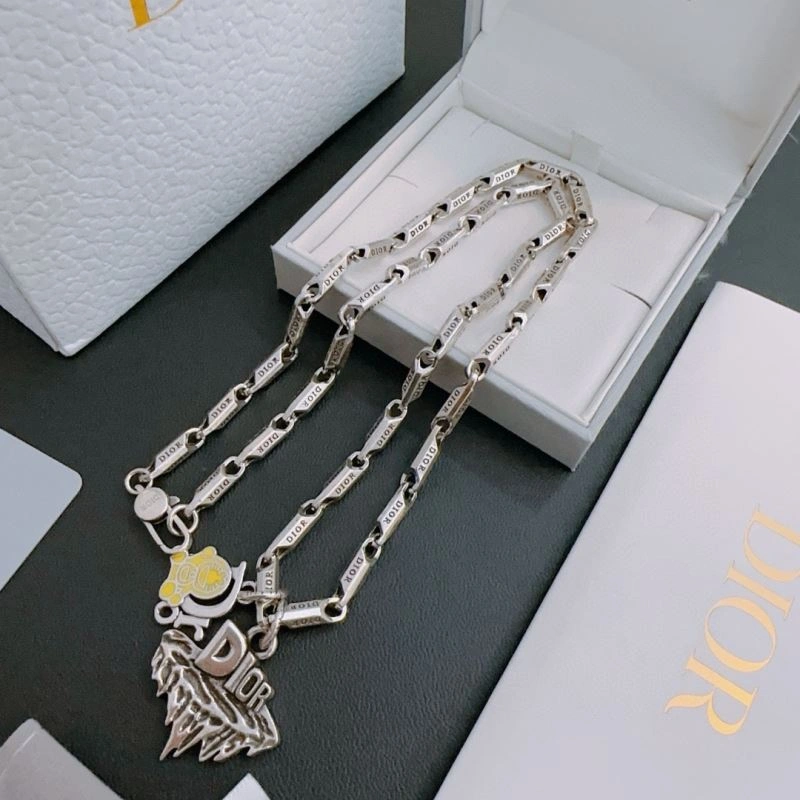 FlexibleFit Christian Dior Necklaces 235478