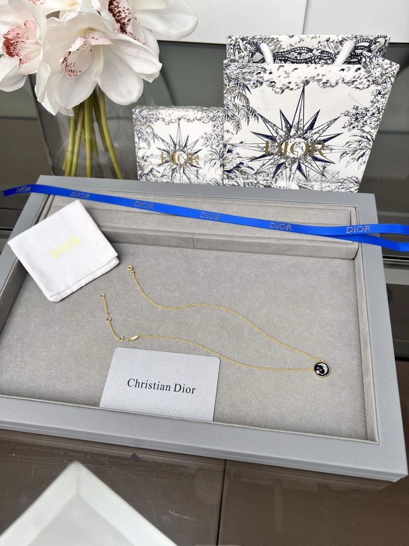 OnTrend Christian Dior Necklaces 235438