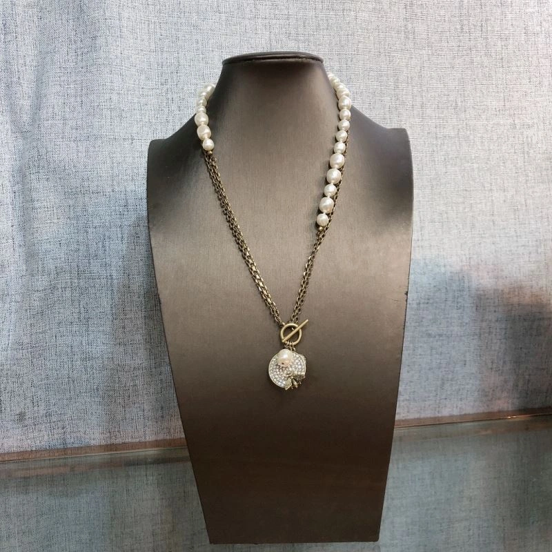 Christian Dior Necklaces Comfortable 235255