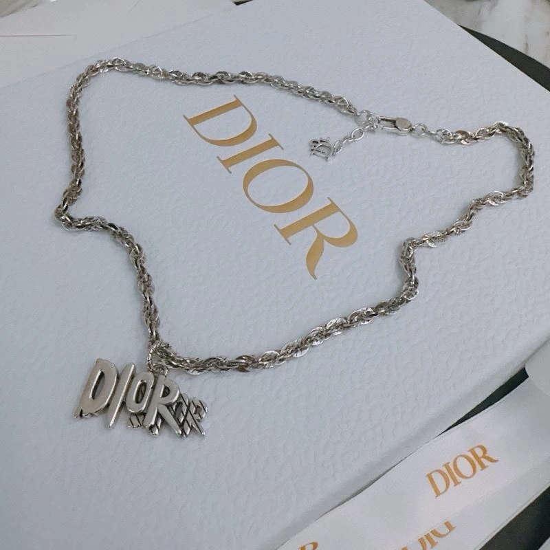 Christian Dior Necklaces Elegant 235234