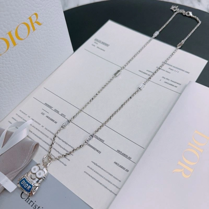 Vibrant Christian Dior Necklaces 235233