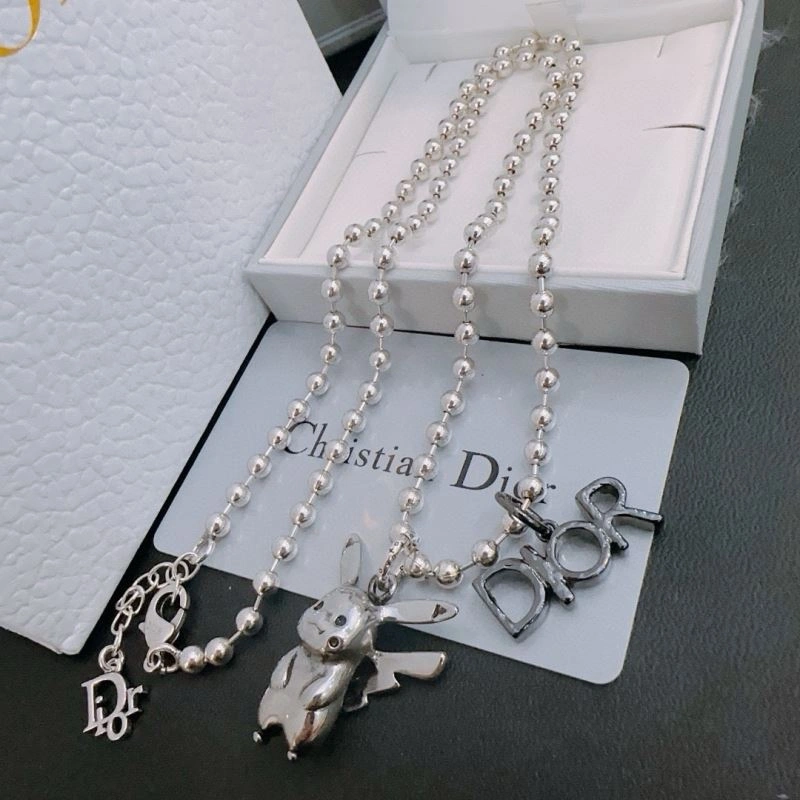 Comfortable Christian Dior Necklaces 235206