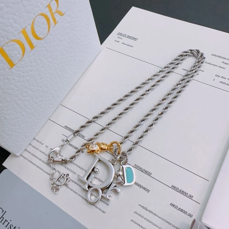 Casual Christian Dior Necklaces 235190