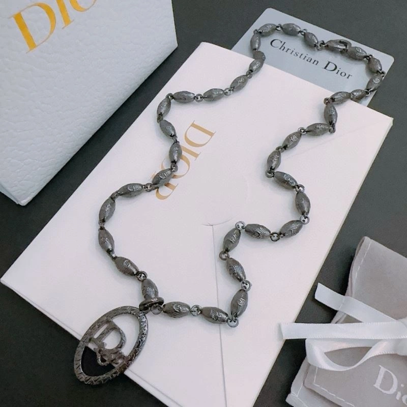 Trendy Christian Dior Necklaces 234847