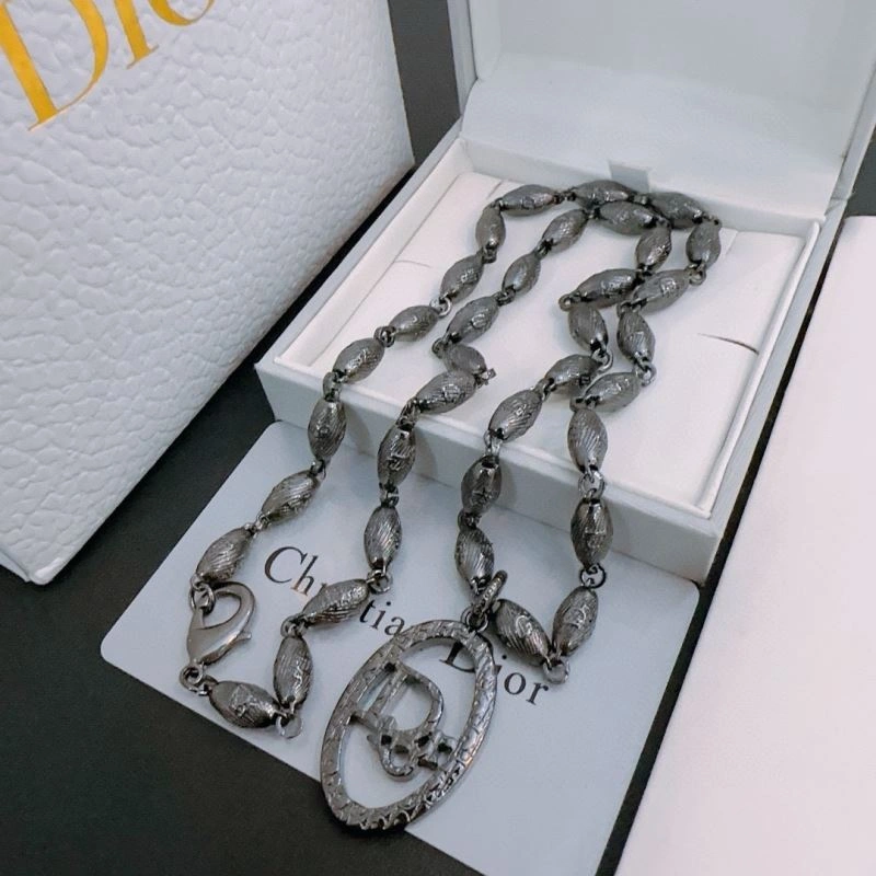 Trendy Christian Dior Necklaces 234847