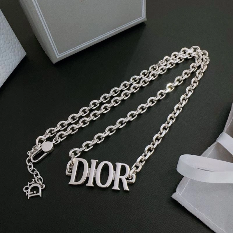 TechFriendly Christian Dior Necklaces 234830