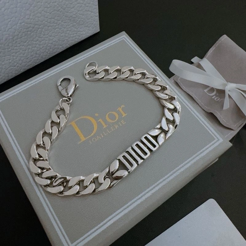 Christian Dior Necklaces AllSeason 234849