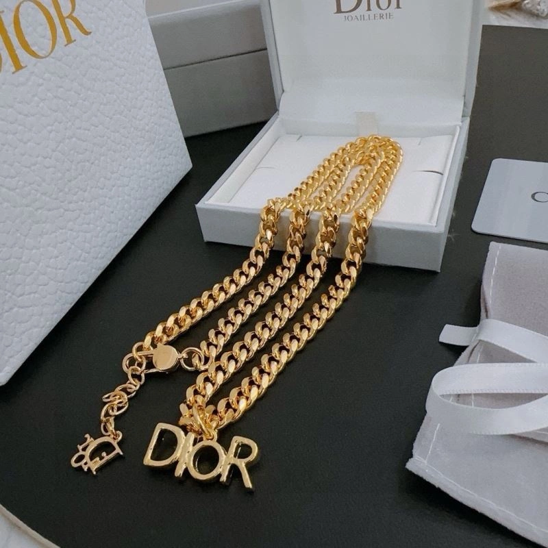 Packable Christian Dior Necklaces 234805