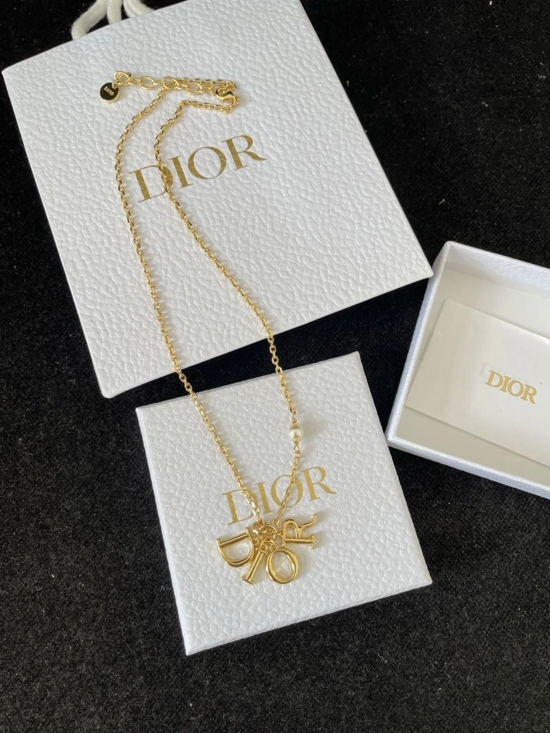 Christian Dior Necklaces EyeCatching 234784