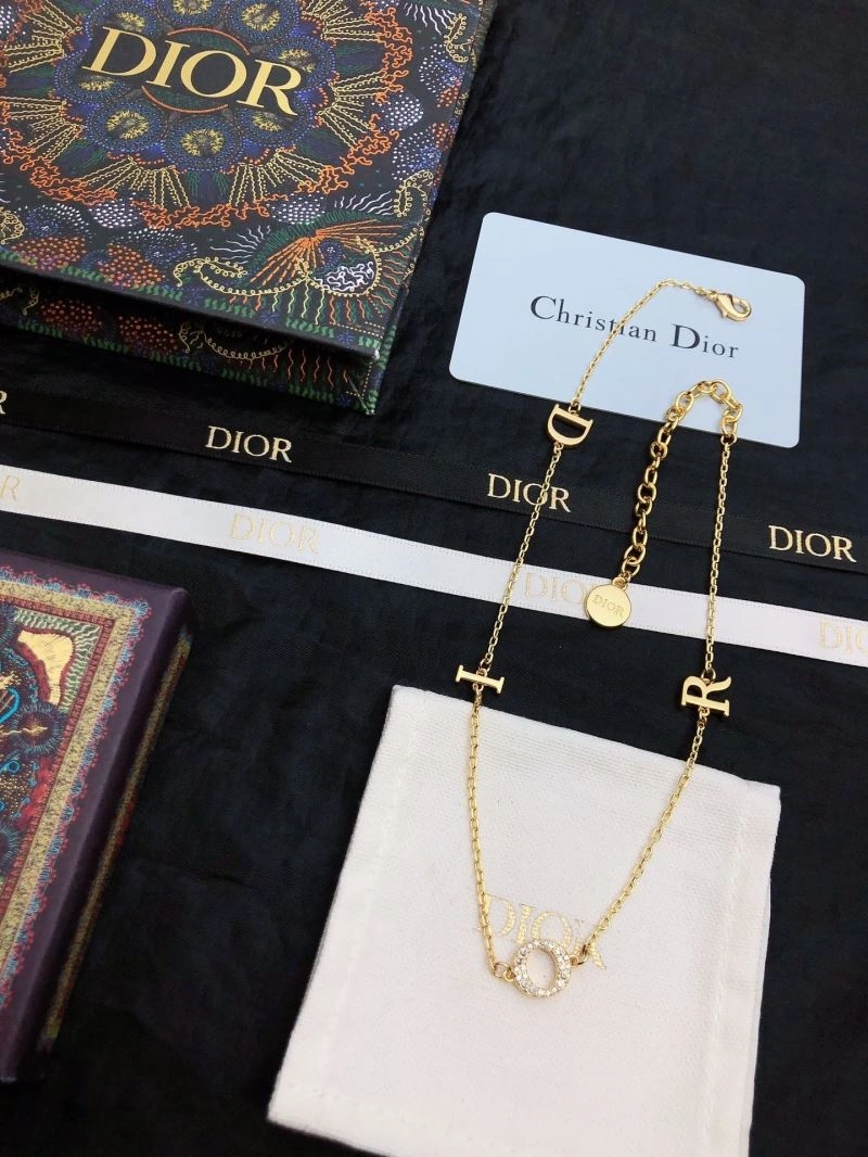 Christian Dior Necklaces Packable 234772