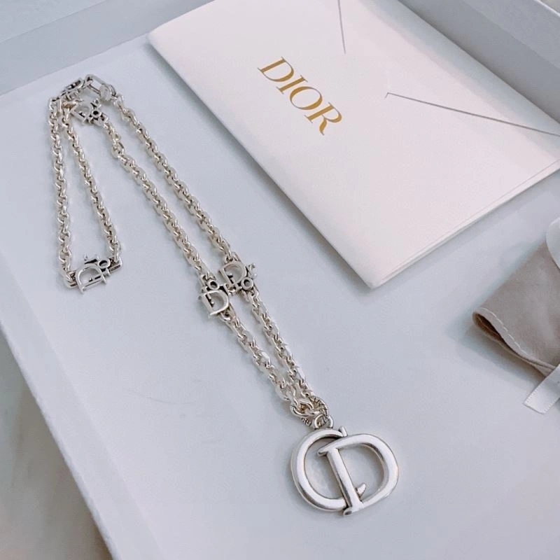 Christian Dior Necklaces Bright 234780