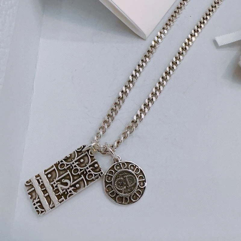 ComfortFit Christian Dior Necklaces 234777