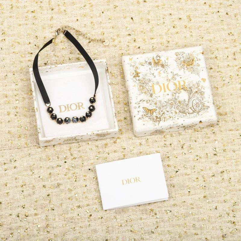 Thermal Christian Dior Necklaces 234759
