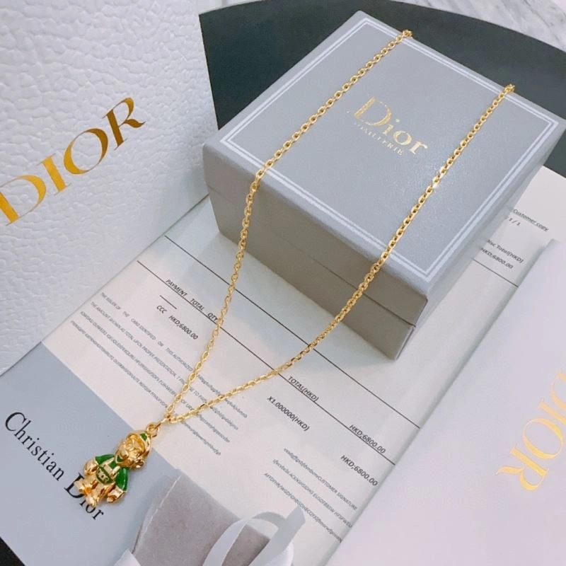 Sleek Christian Dior Necklaces 234769