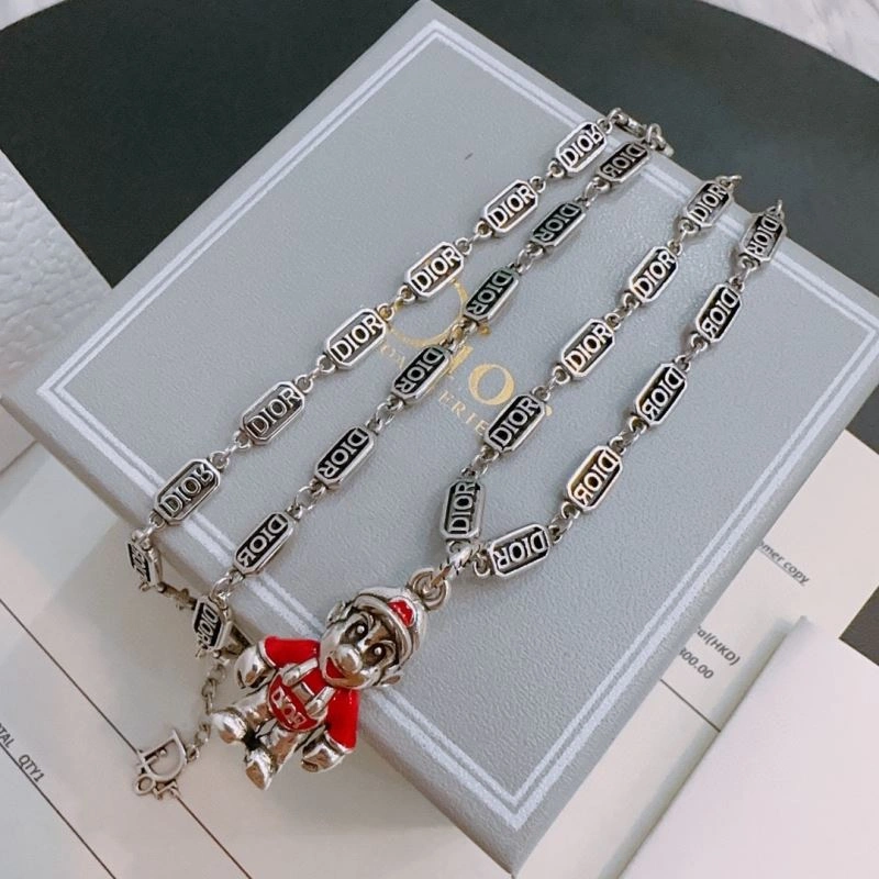 Vibrant Christian Dior Necklaces 234786
