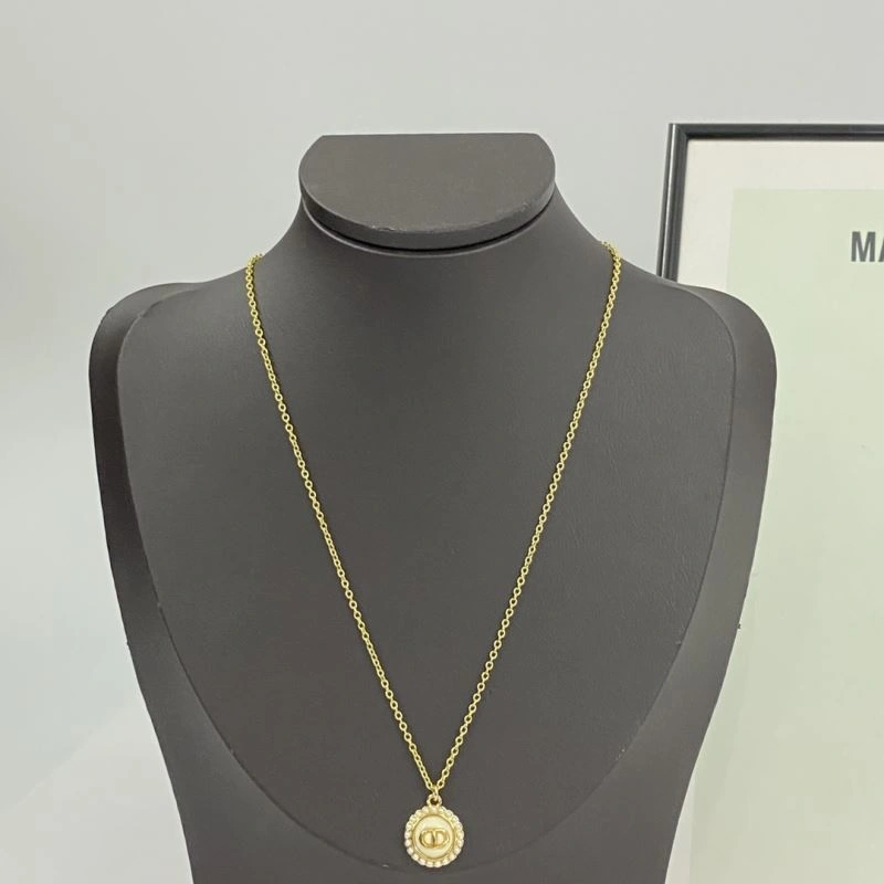 Reliable Christian Dior Necklaces 234813