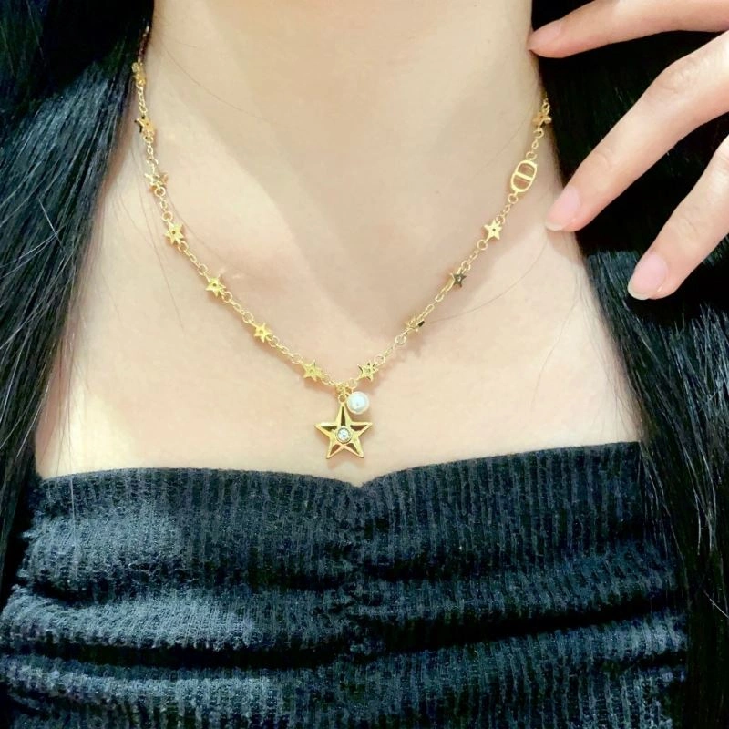 Christian Dior Necklaces Cozy 234732