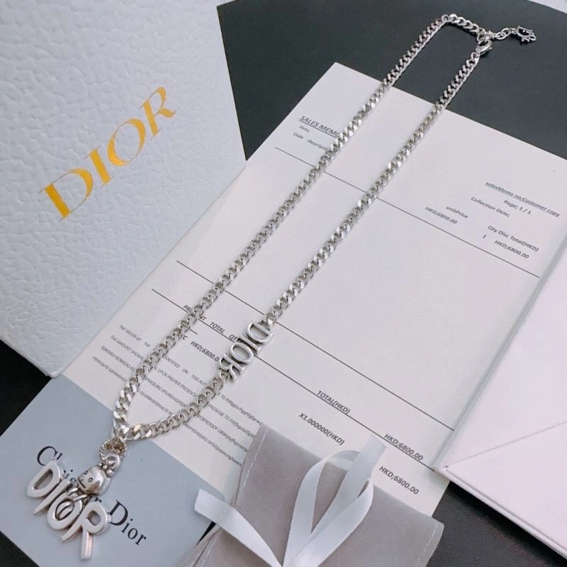 Contemporary Christian Dior Necklaces 234396