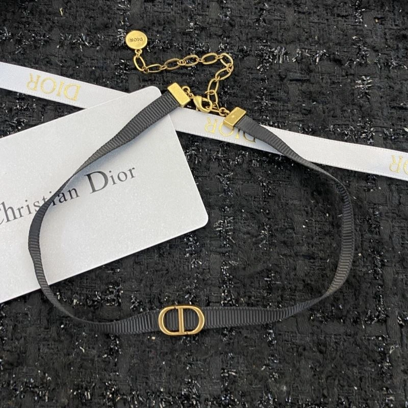 Christian Dior Necklaces Snug 234427
