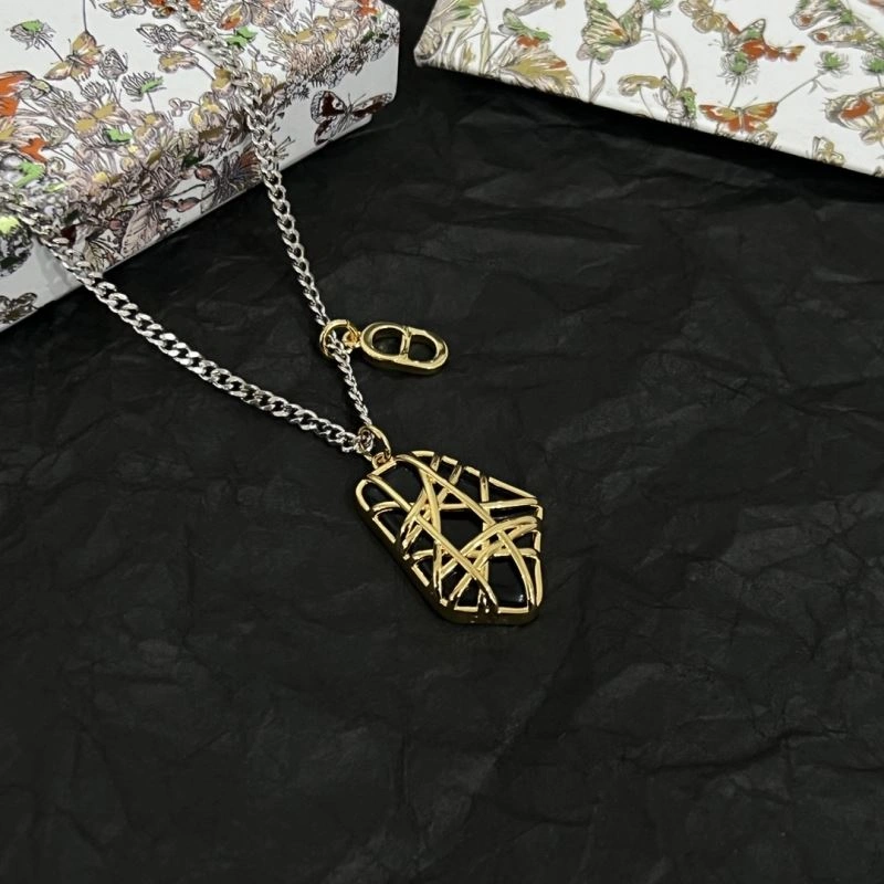 Christian Dior Necklaces Comfortable 234347