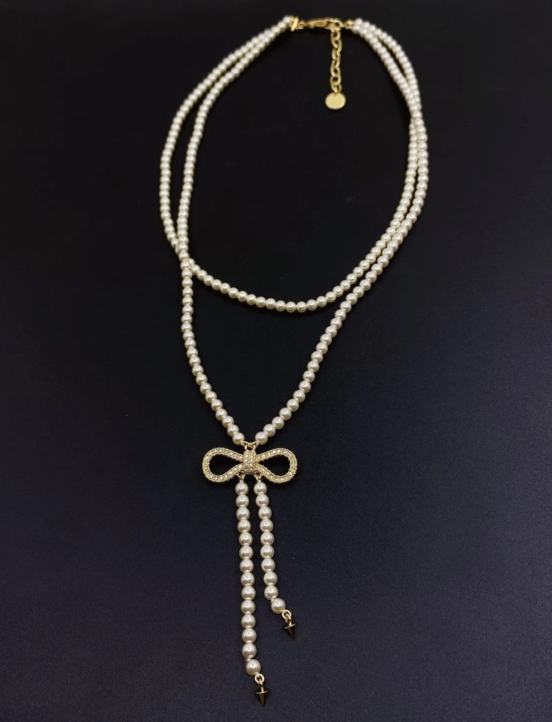 Bright Christian Dior Necklaces 234336