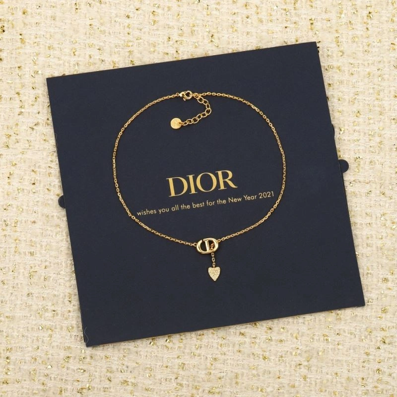 Sustainable Christian Dior Necklaces 234079