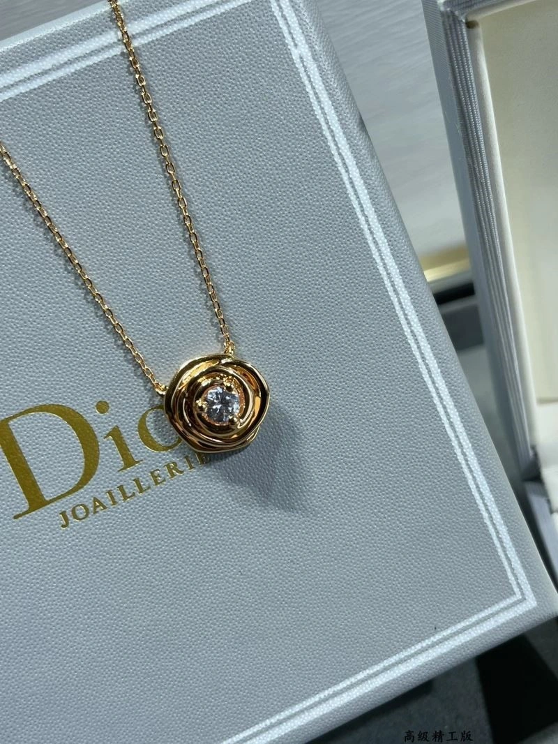 Vibrant Christian Dior Necklaces 234087