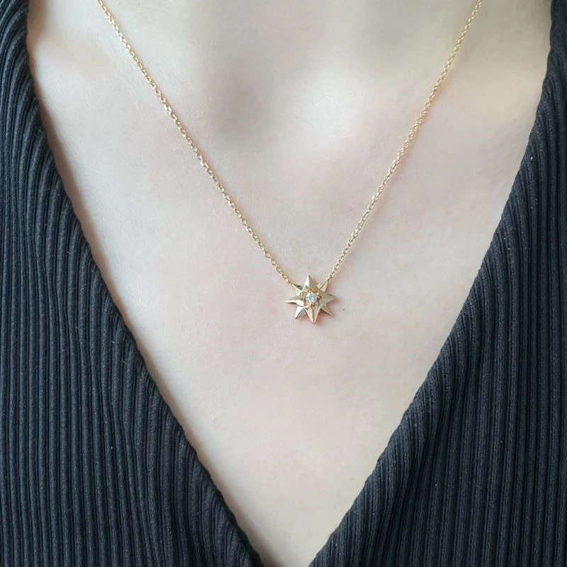 Christian Dior Necklaces Youthful 234073