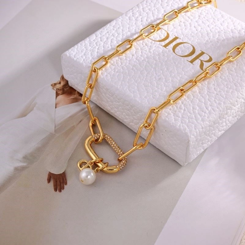 Christian Dior Necklaces Compact 233829