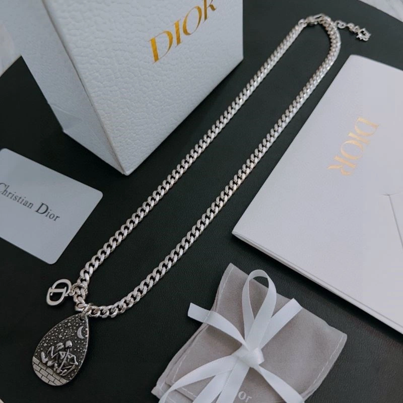 Original Christian Dior Necklaces 233781