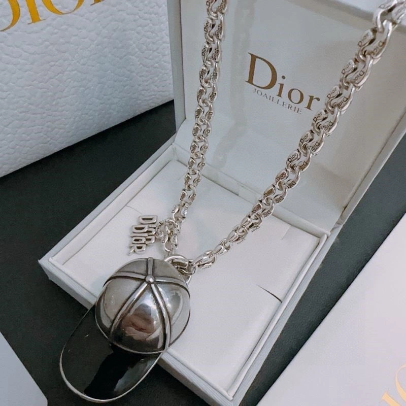 ZeroBulk Christian Dior Necklaces 233777