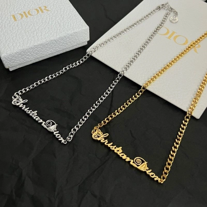 Packable Christian Dior Necklaces 233776