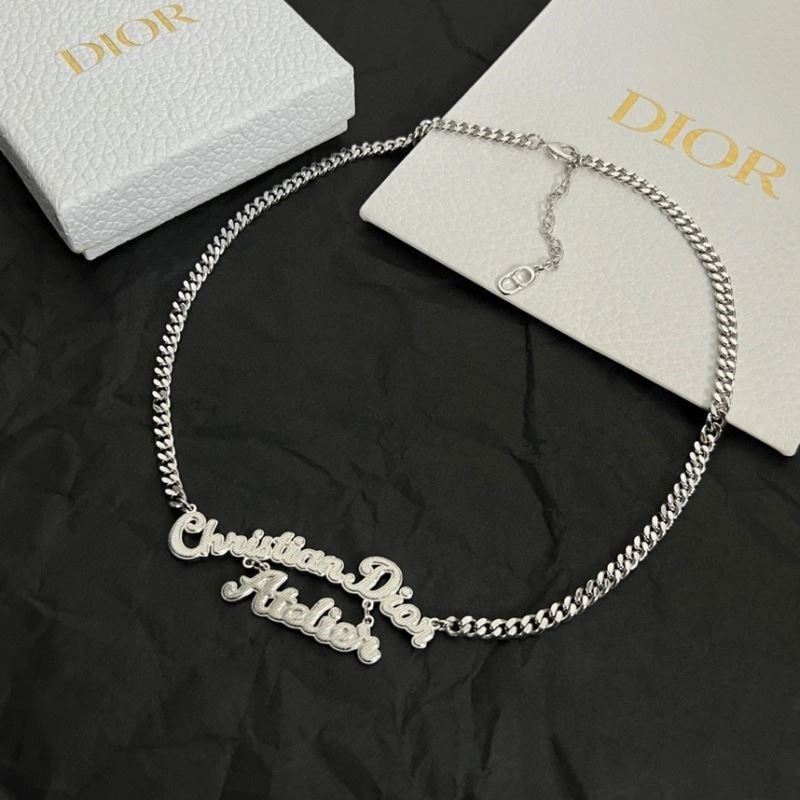 Christian Dior Necklaces DailyWear 233779