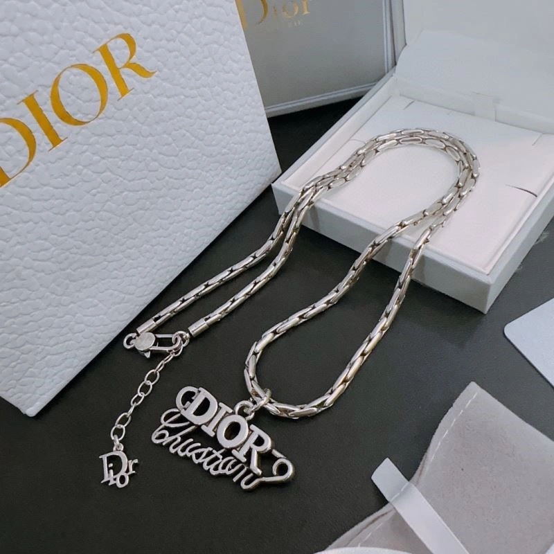 Christian Dior Necklaces Affordable 233806