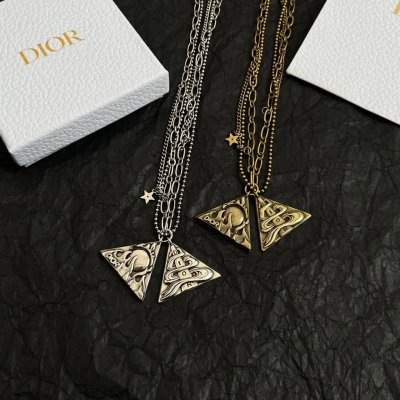 Christian Dior Necklaces Casual 233745