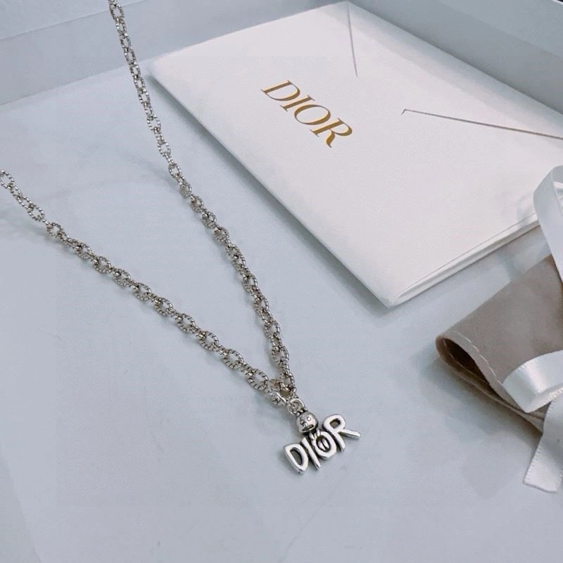 Popular Christian Dior Necklaces 233733