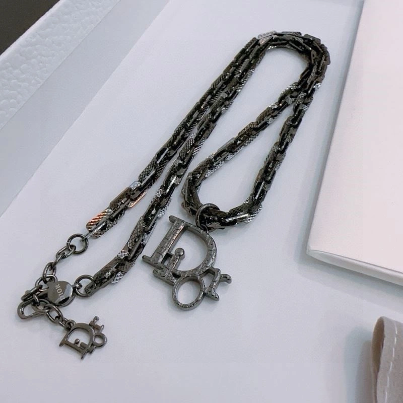 Christian Dior Necklaces TravelReady 233731