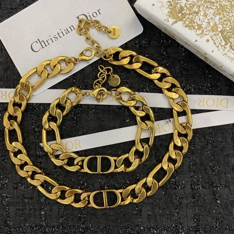 Christian Dior Necklaces Seasonal 233376