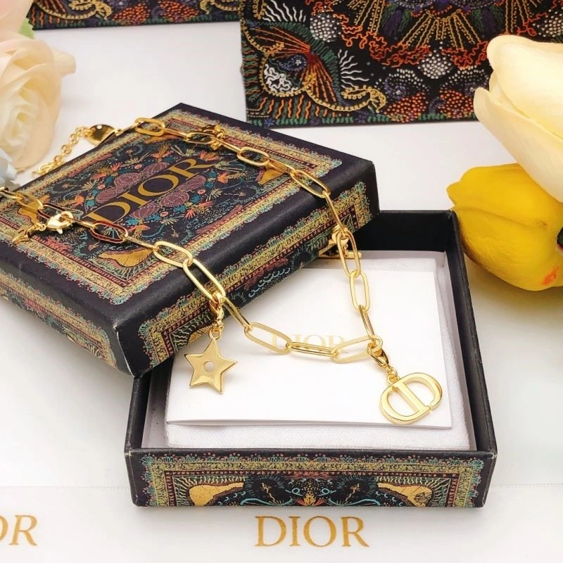 Durable Christian Dior Necklaces 233351