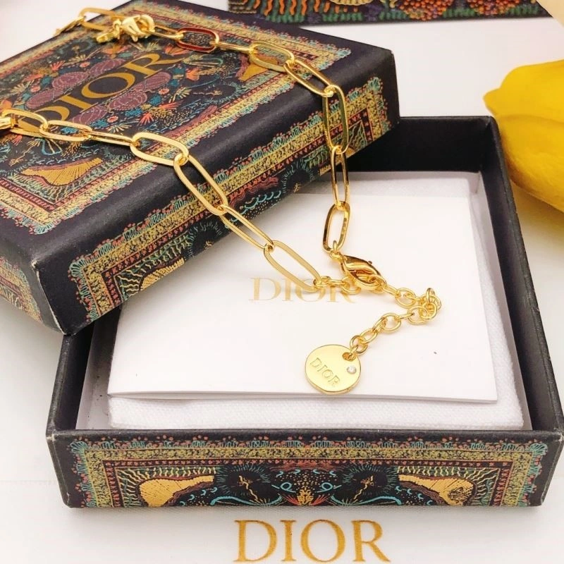 Durable Christian Dior Necklaces 233351