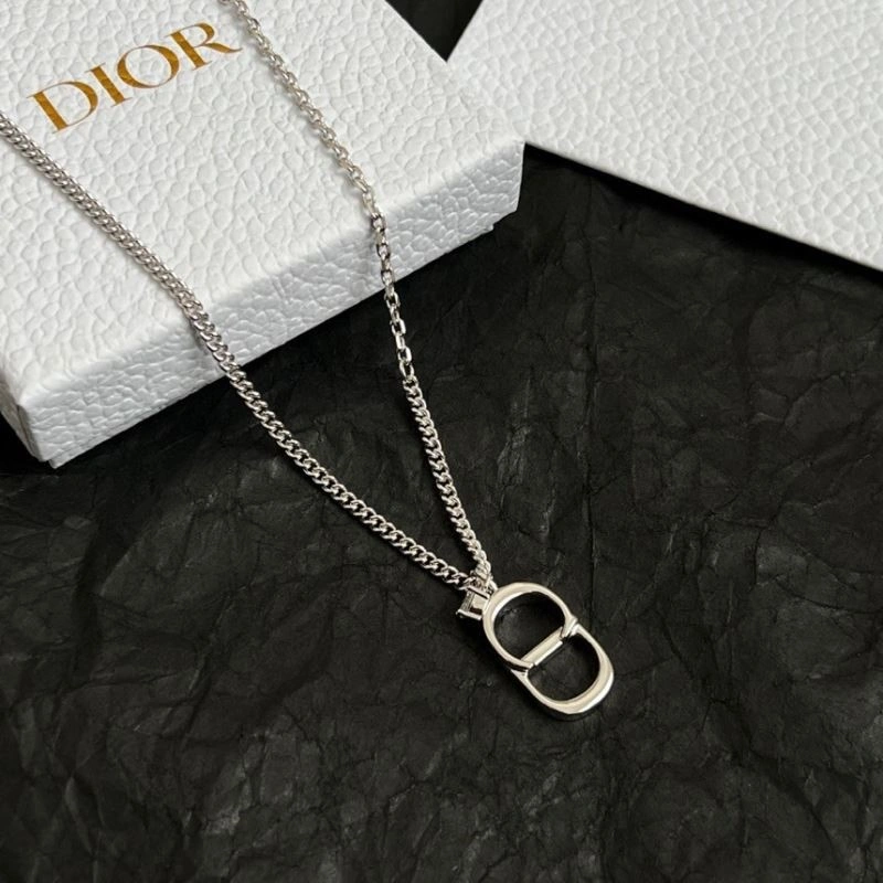 Unique Christian Dior Necklaces 233342