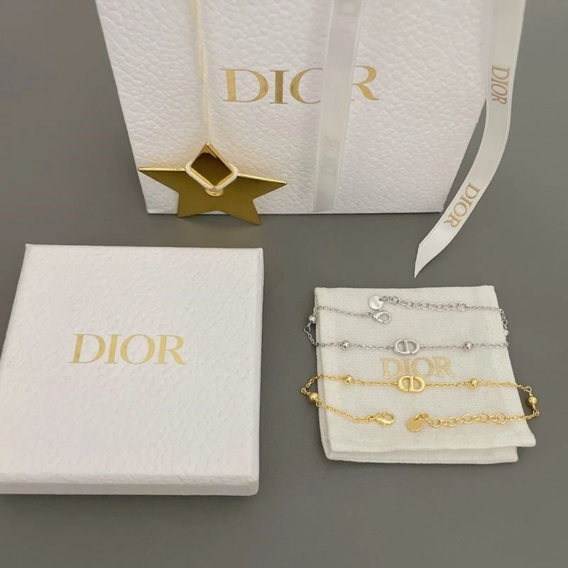 Affordable Christian Dior Necklaces 233327