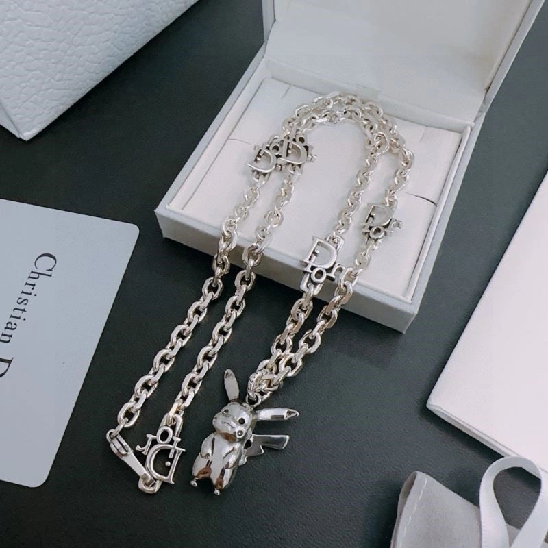 UrbanChic Christian Dior Necklaces 233310