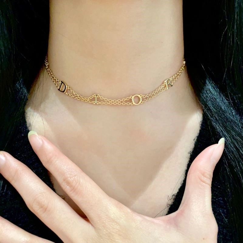 SoftTouch Christian Dior Necklaces 233311