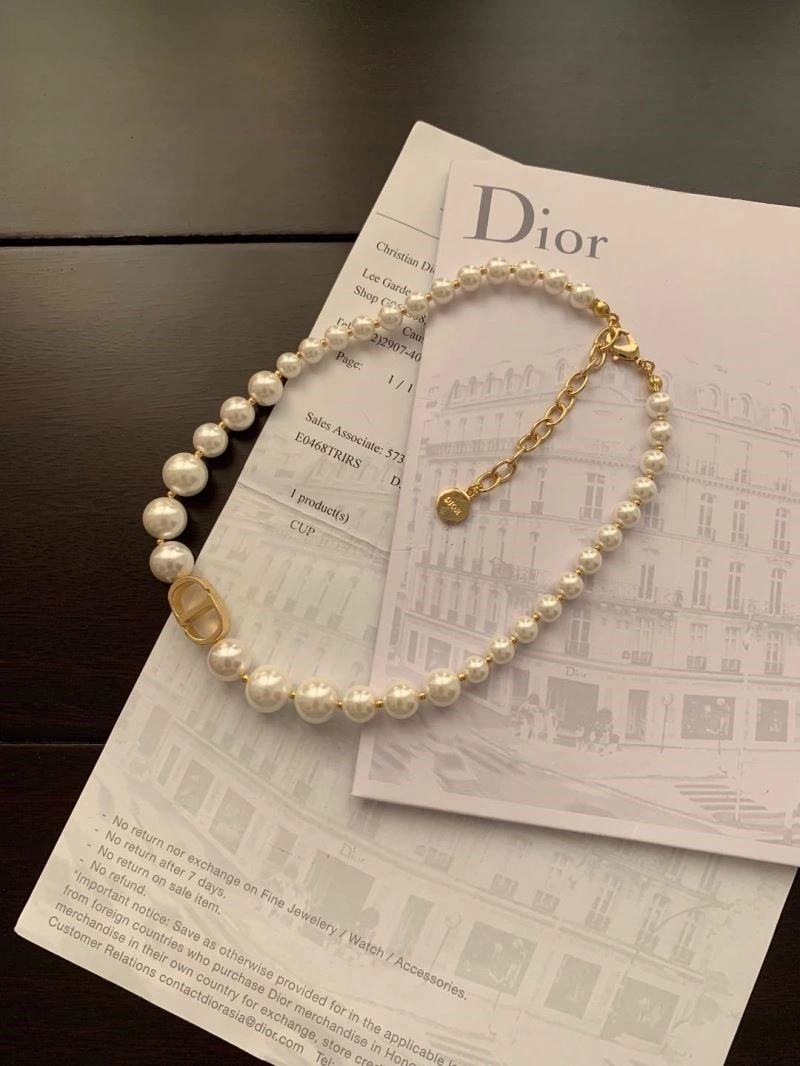 HighPerformance Christian Dior Necklaces 233106