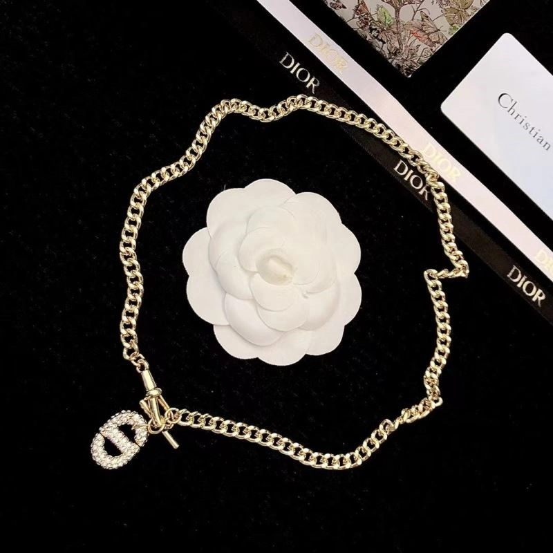 Christian Dior Necklaces Youthful 233026