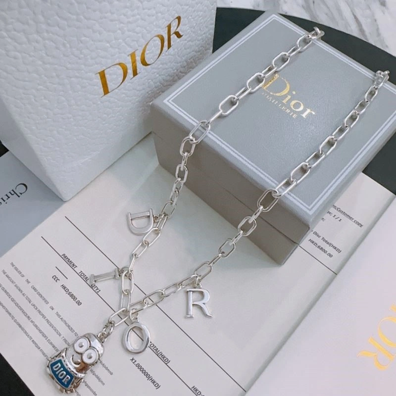 Elegant Christian Dior Necklaces 233004