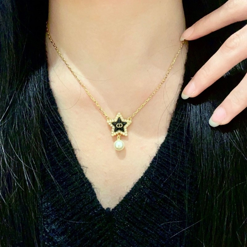 Christian Dior Necklaces TimelessDesign 232539