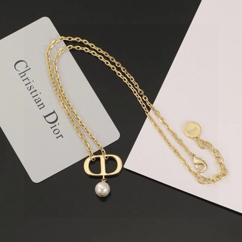 EyeCatching Christian Dior Necklaces 232579