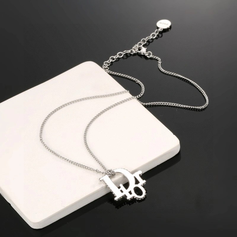 Christian Dior Necklaces Lightweight 232474